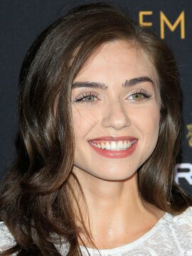 Victoria Konefal