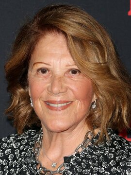 Linda Lavin