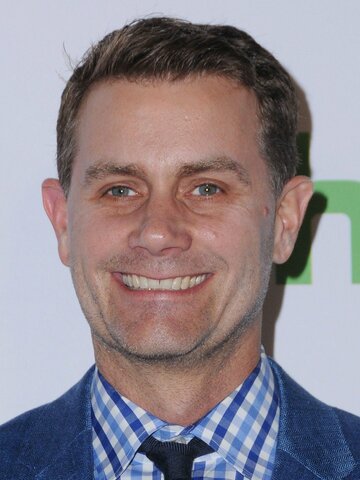Charlie Grandy Headshot