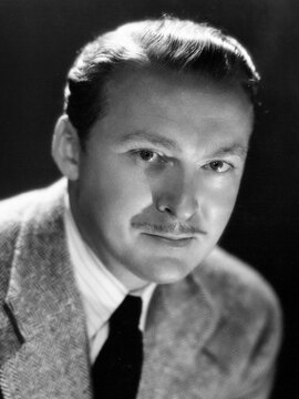Albert Van Dekker
